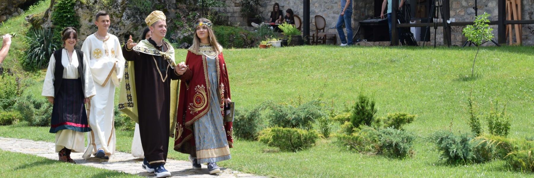 dani kraljice jelene, raska