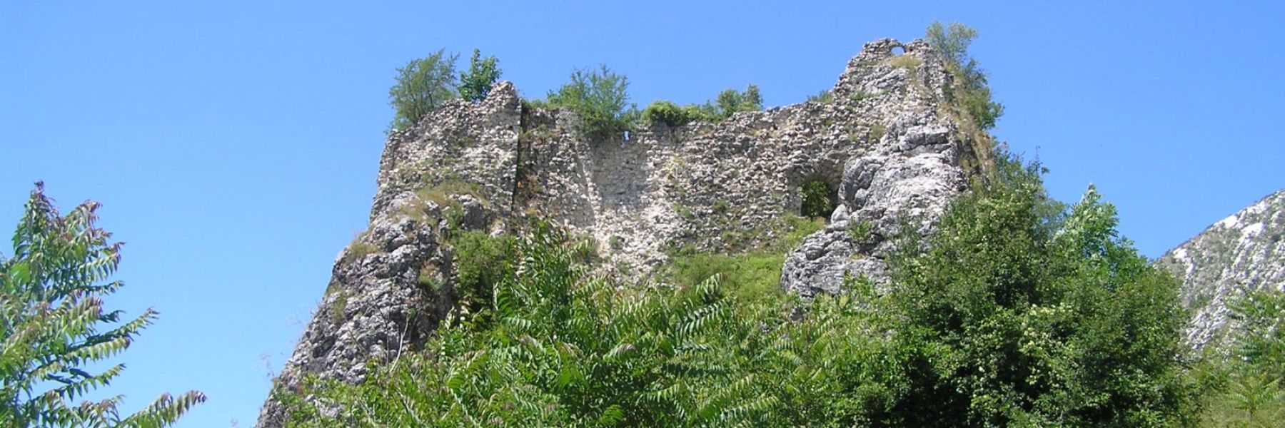 srednjevekovni grad kljuc, gacko
