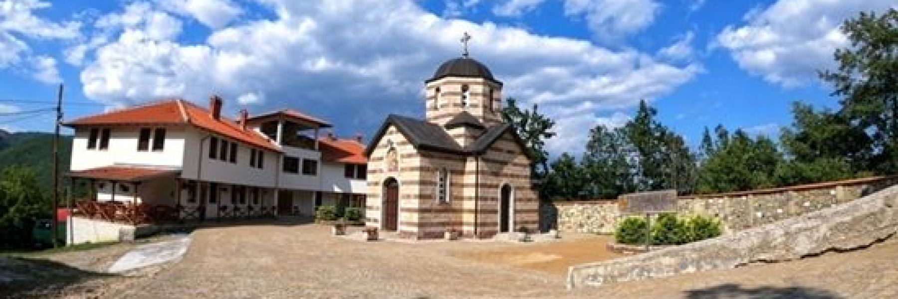 manastir devina voda, zvecan