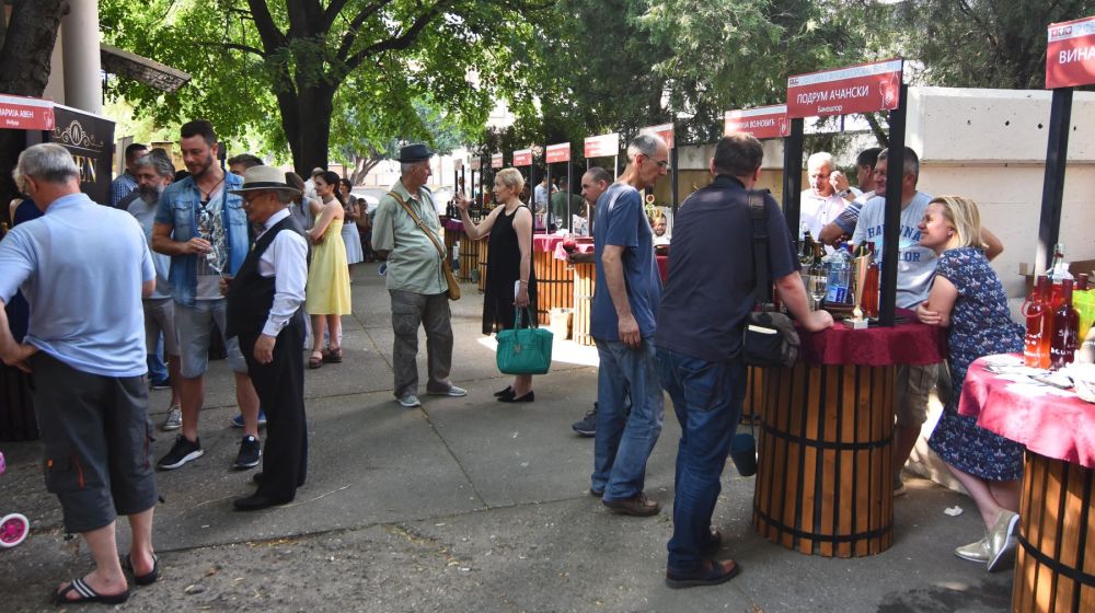 festival fruskogorskih vina, indjija