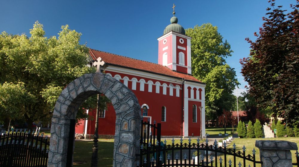 crkva svetog arhangela gavrila, guca