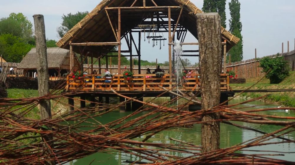 keltsko selo, indjija