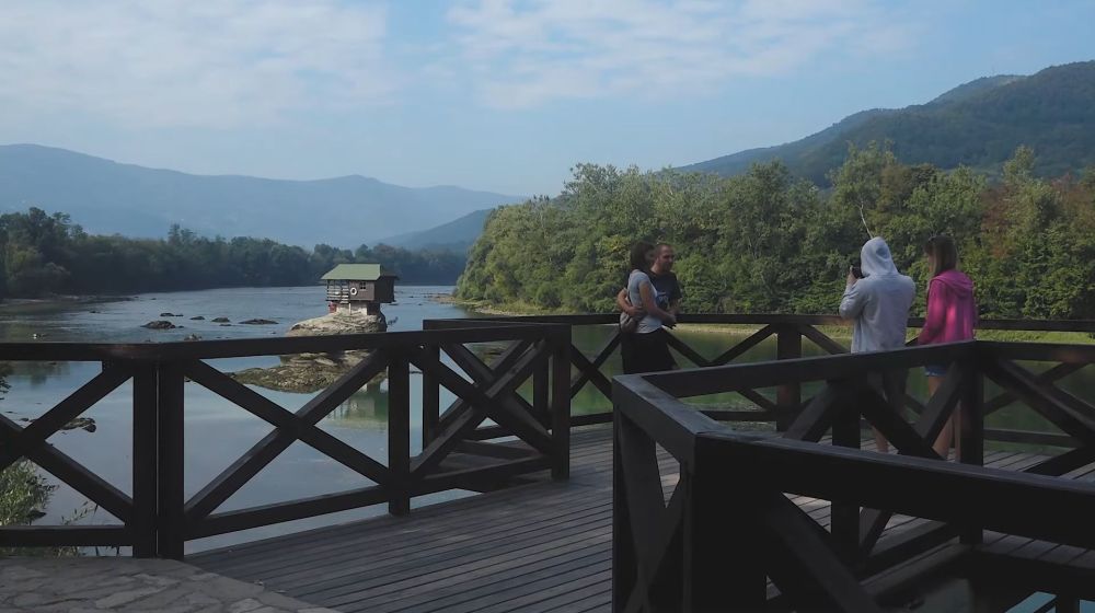 kucica na drini, bajina basta, tara