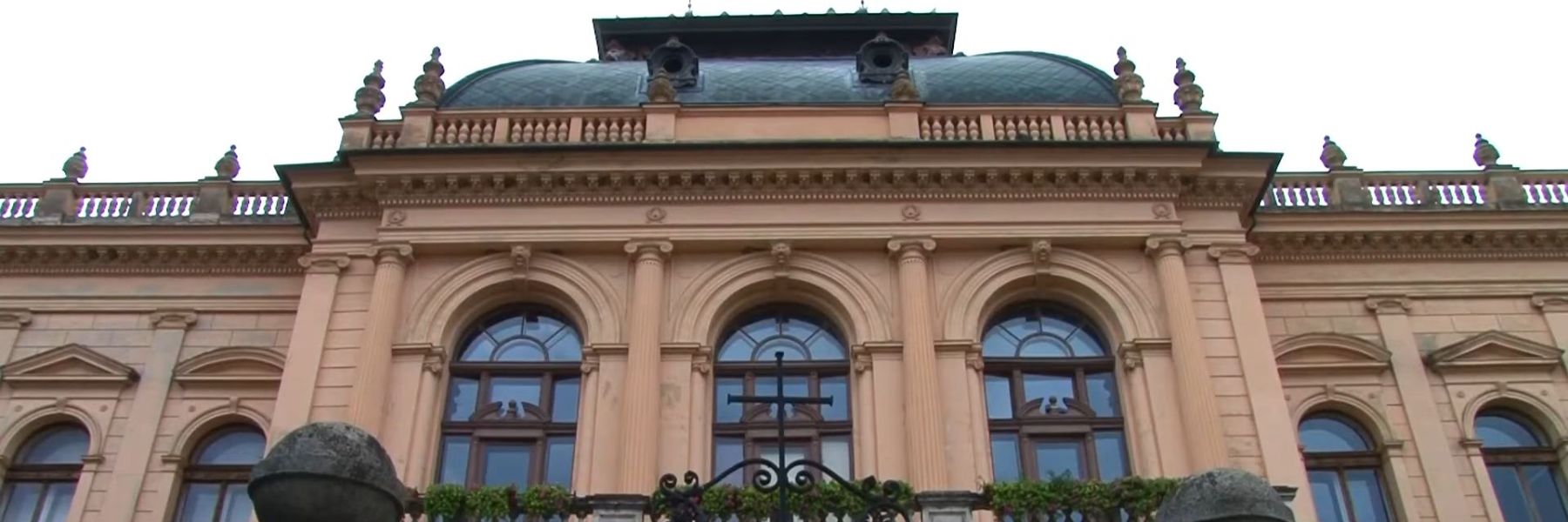 patrijarsijski dom, sremski karlovci