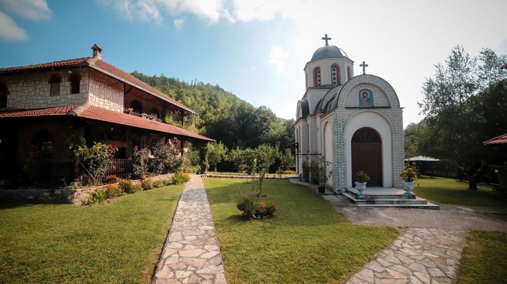 manastir sarinac, kragujevac