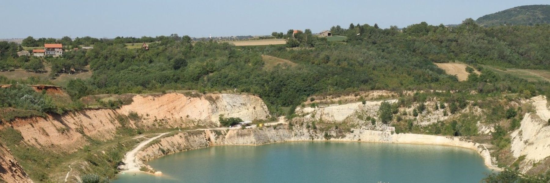 jezero beli kamen, besenovacko jezero, fruska gora