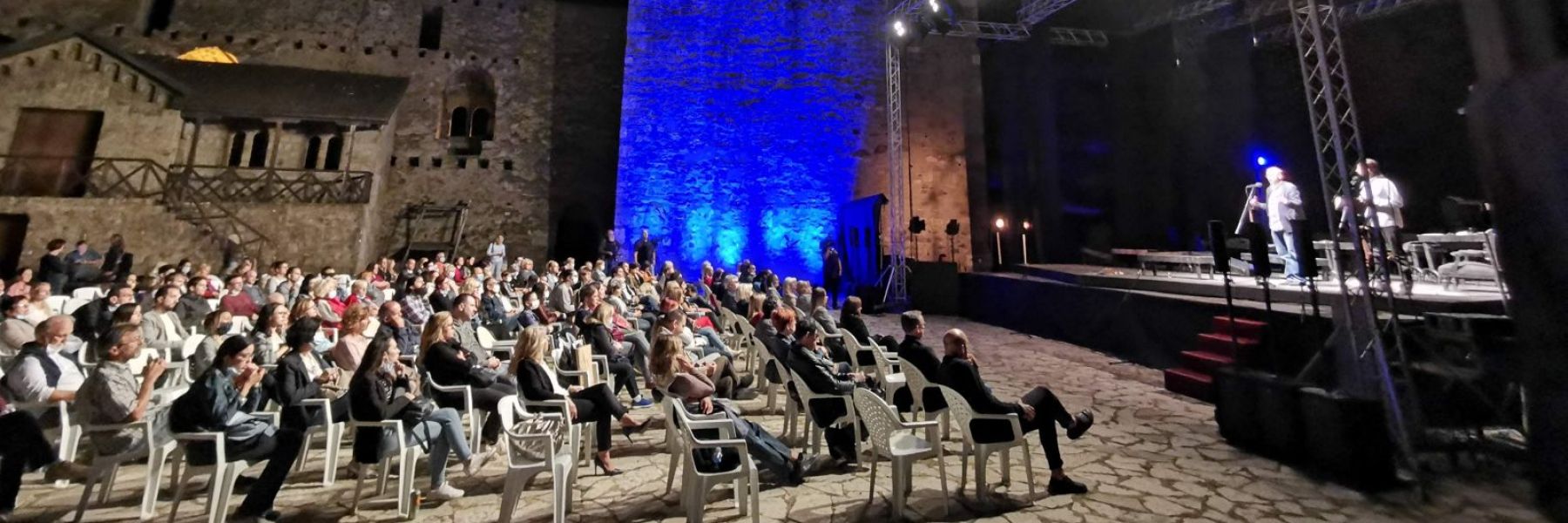 teatar u tvrdjavi, smederevo