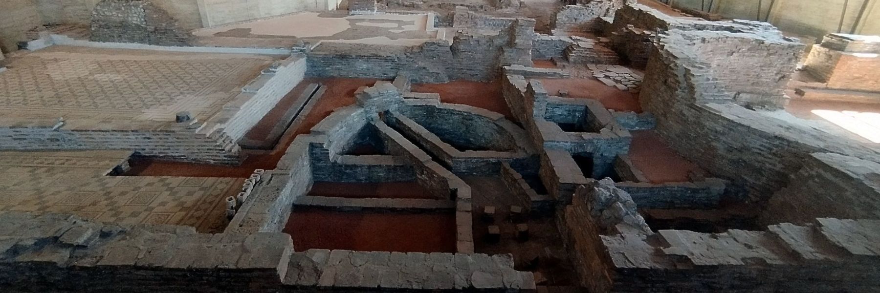 carska palata, sremska mitrovica