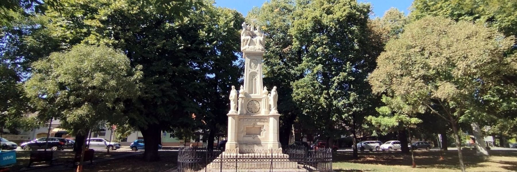 spomenik presvetog trojstva, sremska mitrovica